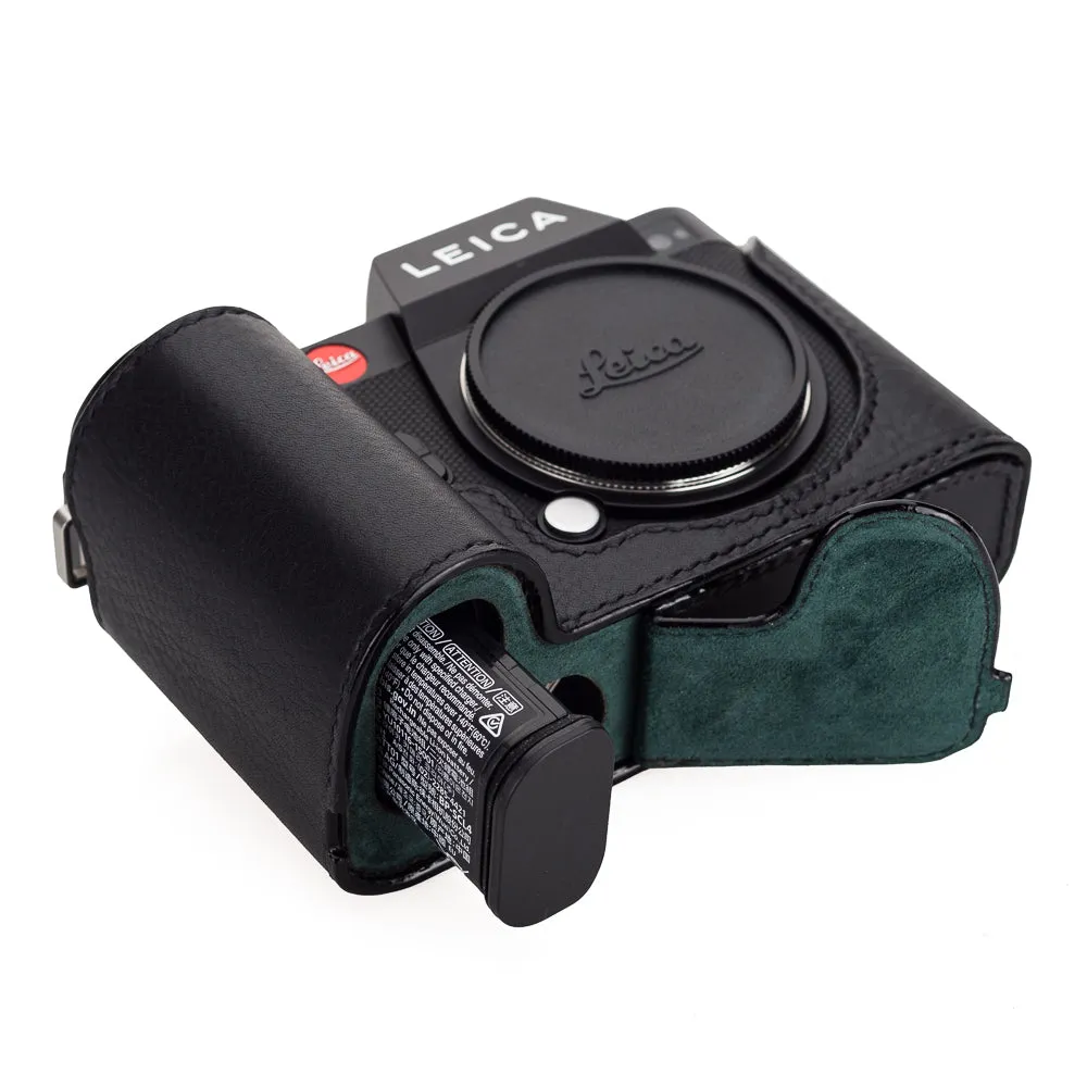 Arte di Mano Half Case for Leica SL2 with Battery Access Door, Covered Style - Black with Black Stitching
