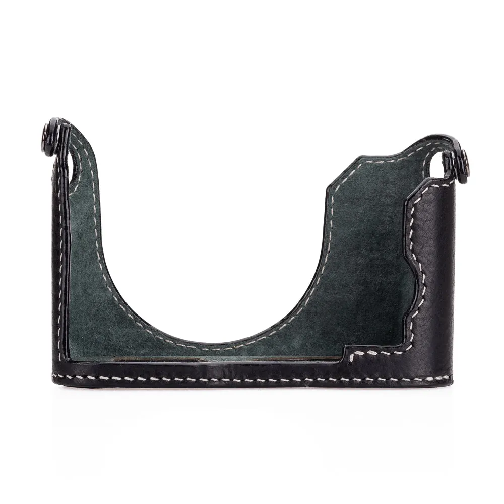 Arte di Mano Leica Q3 Half Case (Type 2-TR, Snap Secured, Tripod Mount) - Rally Black with White Stitching