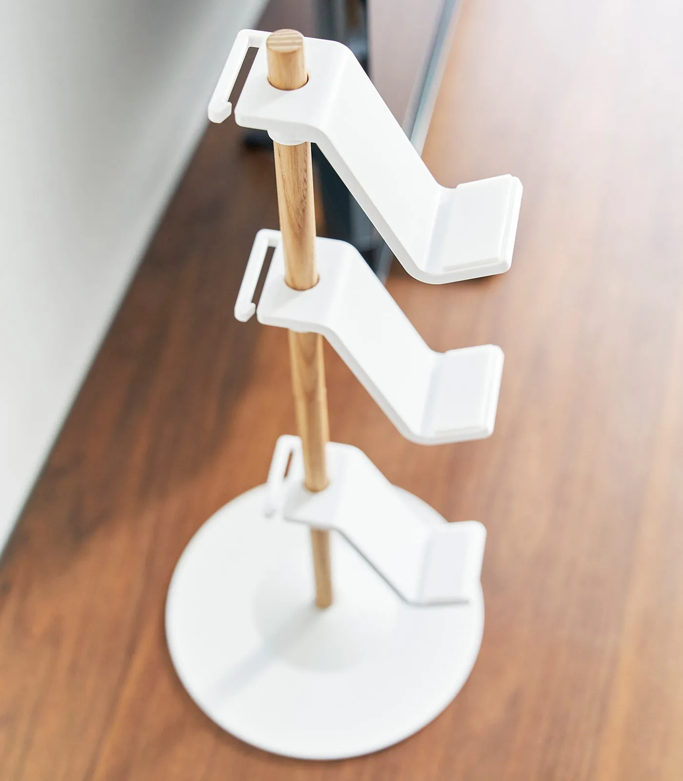 Controller Stand - Steel   Wood
