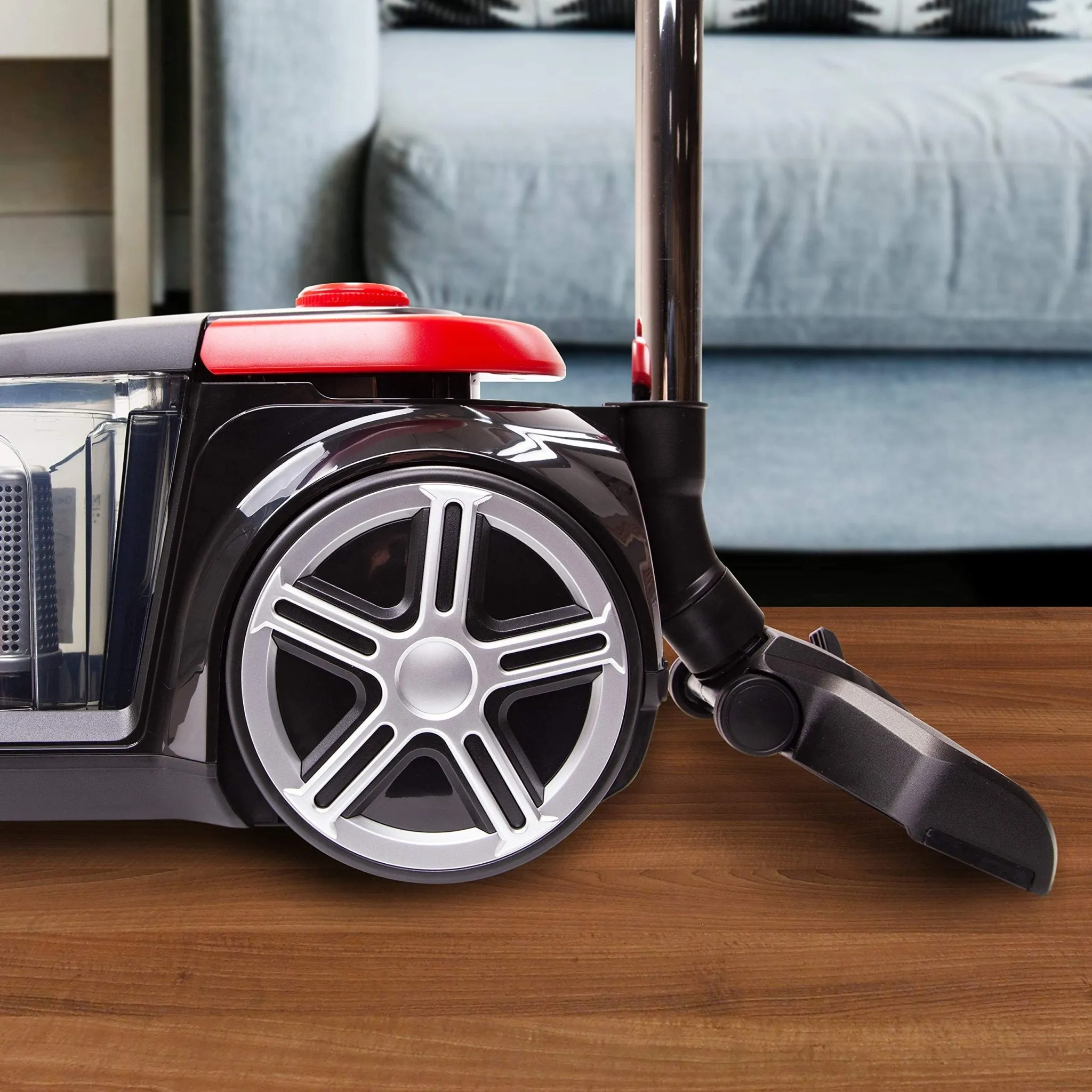 Duronic Bagless Cylinder Vacuum Cleaner VC7020 | Cyclonic Pet Carpet and Hard Floor Cleaner | 700W | Washable HEPA Filter | Extendable Hose | Turbo Brush & 2-in-1 Tool Included [Energy Class A ]