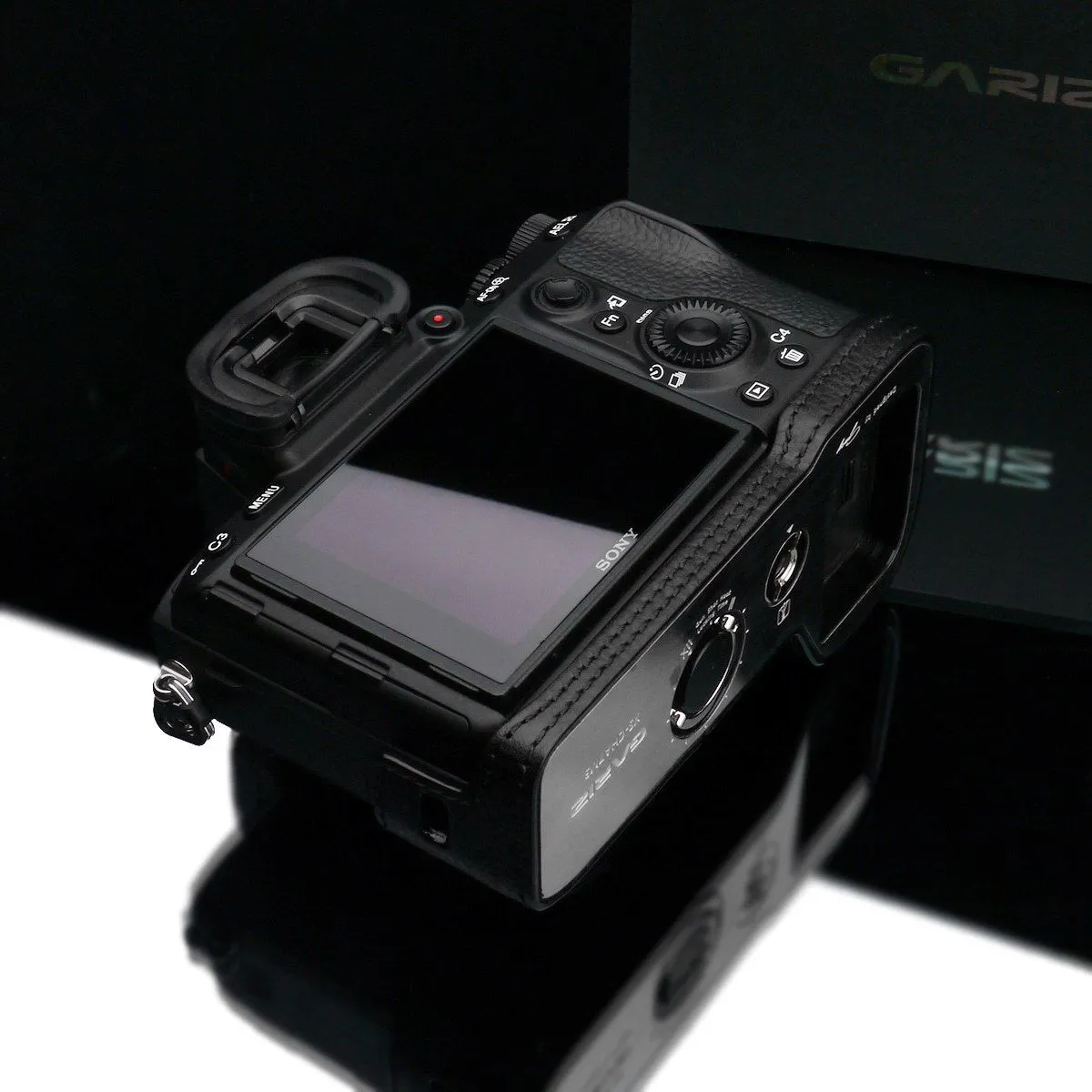 Gariz Black XS-CHA7M3BKO Genuine Leather Half Case for Sony A7RIII/Sony A7III