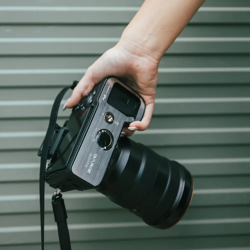 Gariz Black XS-CHA7M3BKO Genuine Leather Half Case for Sony A7RIII/Sony A7III