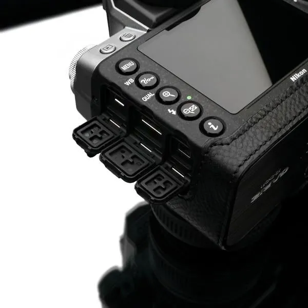Gariz XS-CHDFBK Black Leather Camera Half Case for Nikon DF