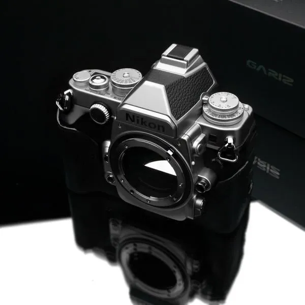 Gariz XS-CHDFBK Black Leather Camera Half Case for Nikon DF