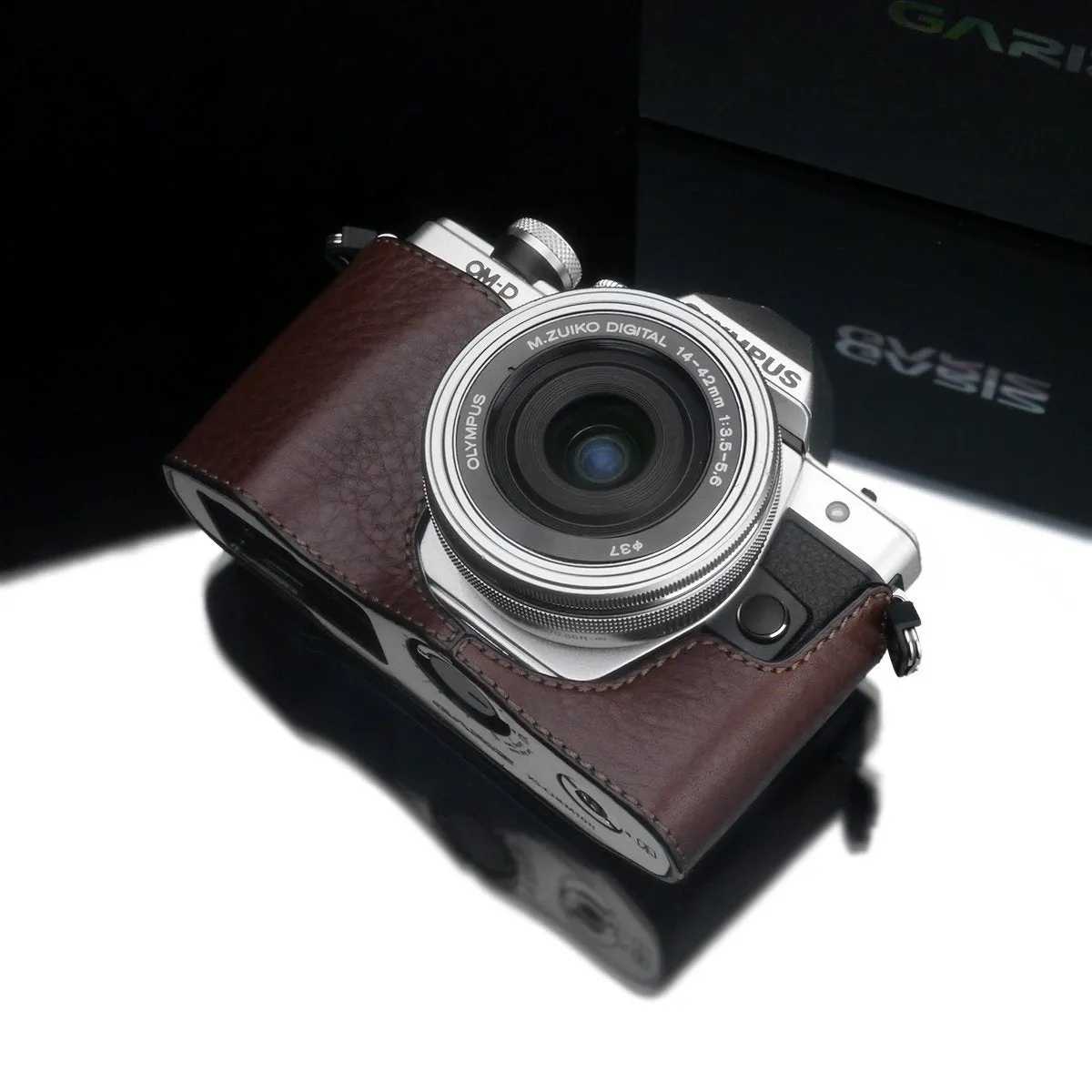Gariz XS-CHEM10IIBR Camera Half Case Brown for for Olympus E-M10II Mark II