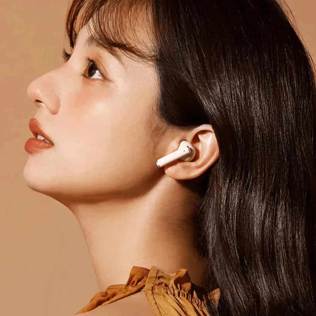 LiberFeel CCD Camera Shaped Wireless Earbuds