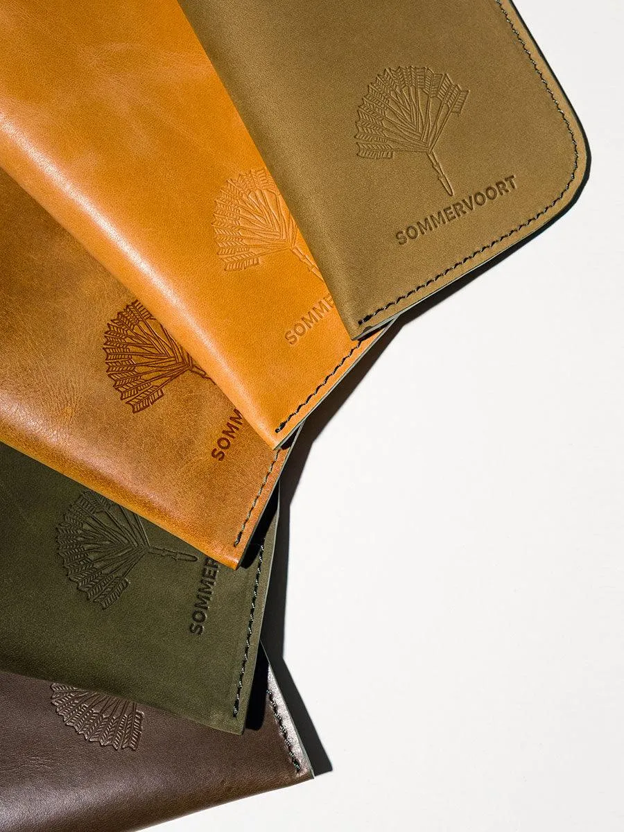 Rainy Sand classic leather glasses case