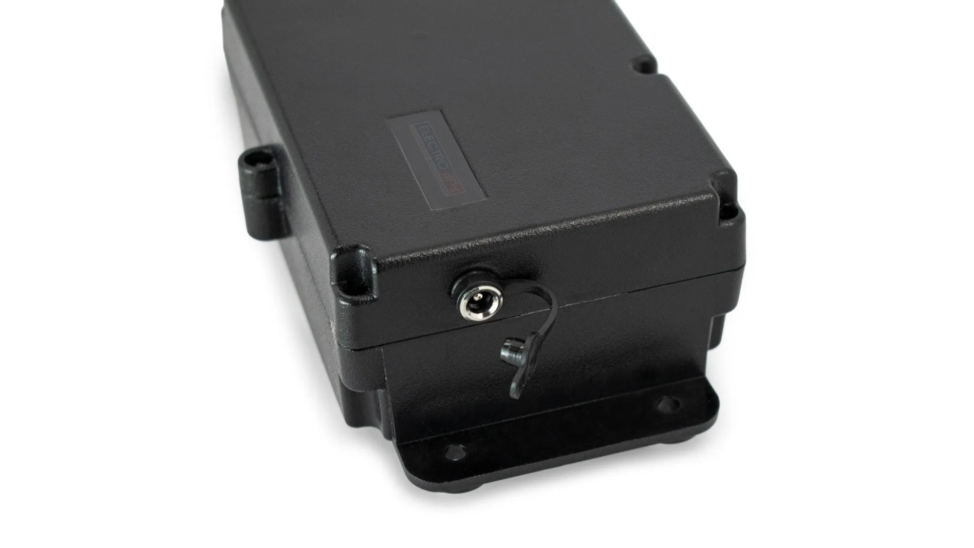 Real time 4G GPS Car Charger BRAND NEW   GPS card SIM