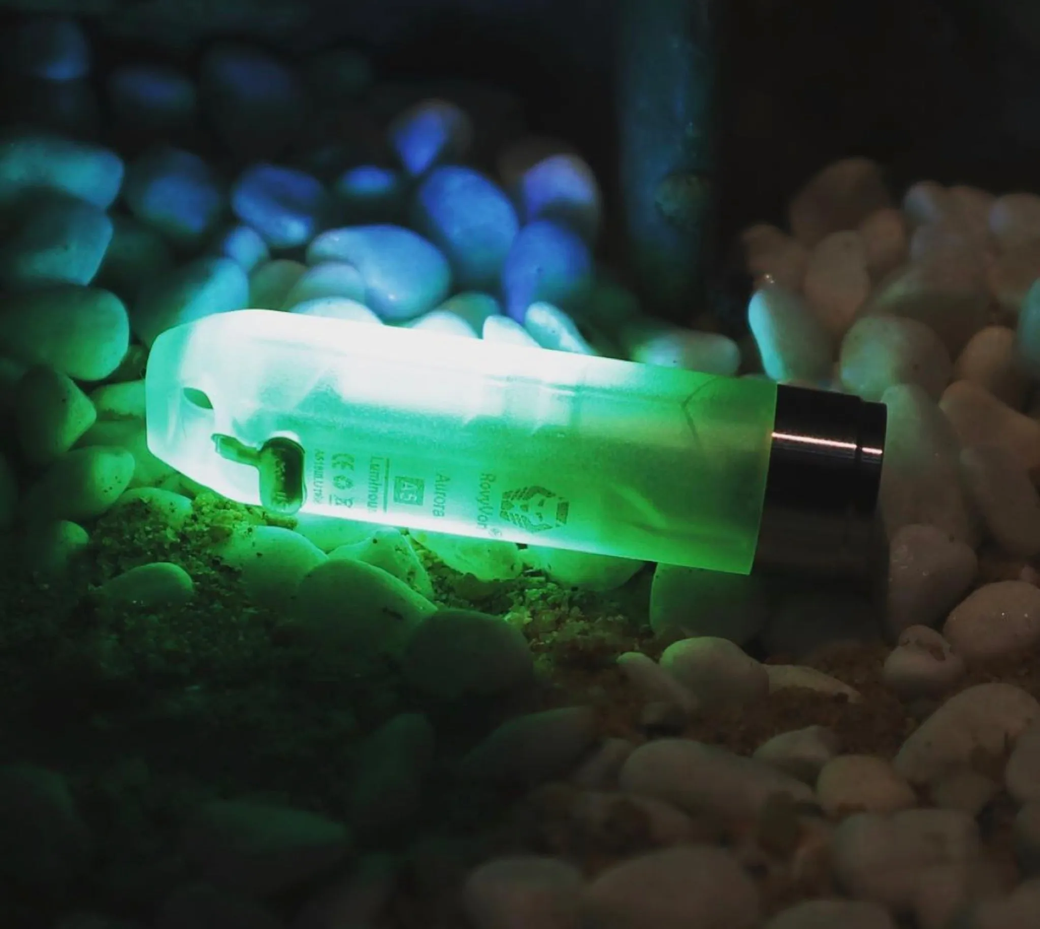 RovyVon Aurora A5x White/UV Green GITD Keychain Flashlight