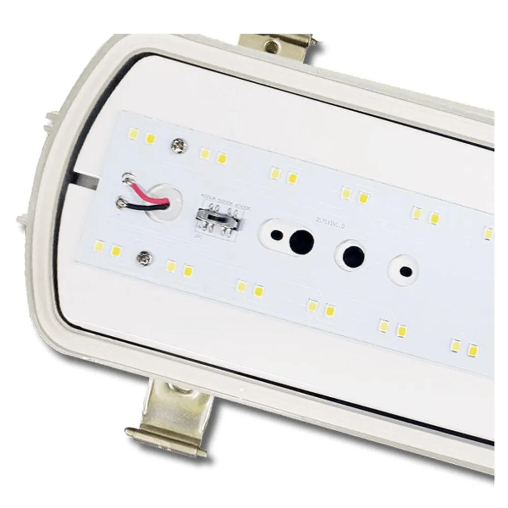 Rugged Outdoor LED Batten Light CCT 20w/40w/60w Haneco Lighting