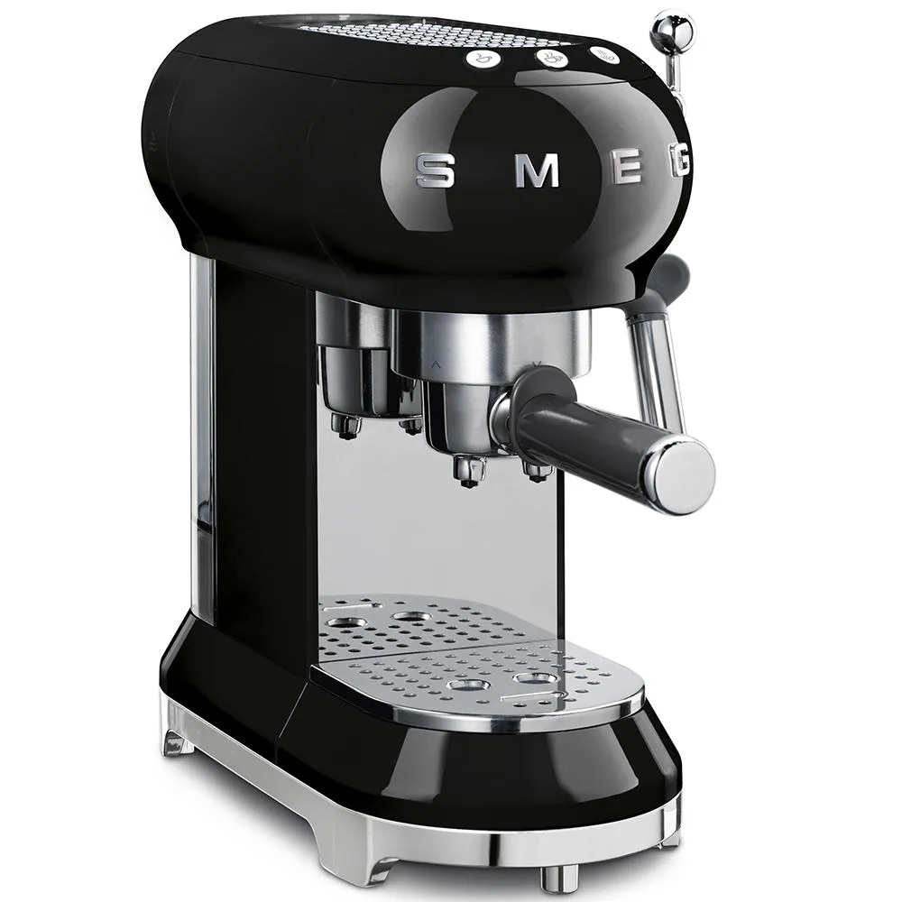 Smeg ECF01CRUK  Espresso Coffee Machine Cream