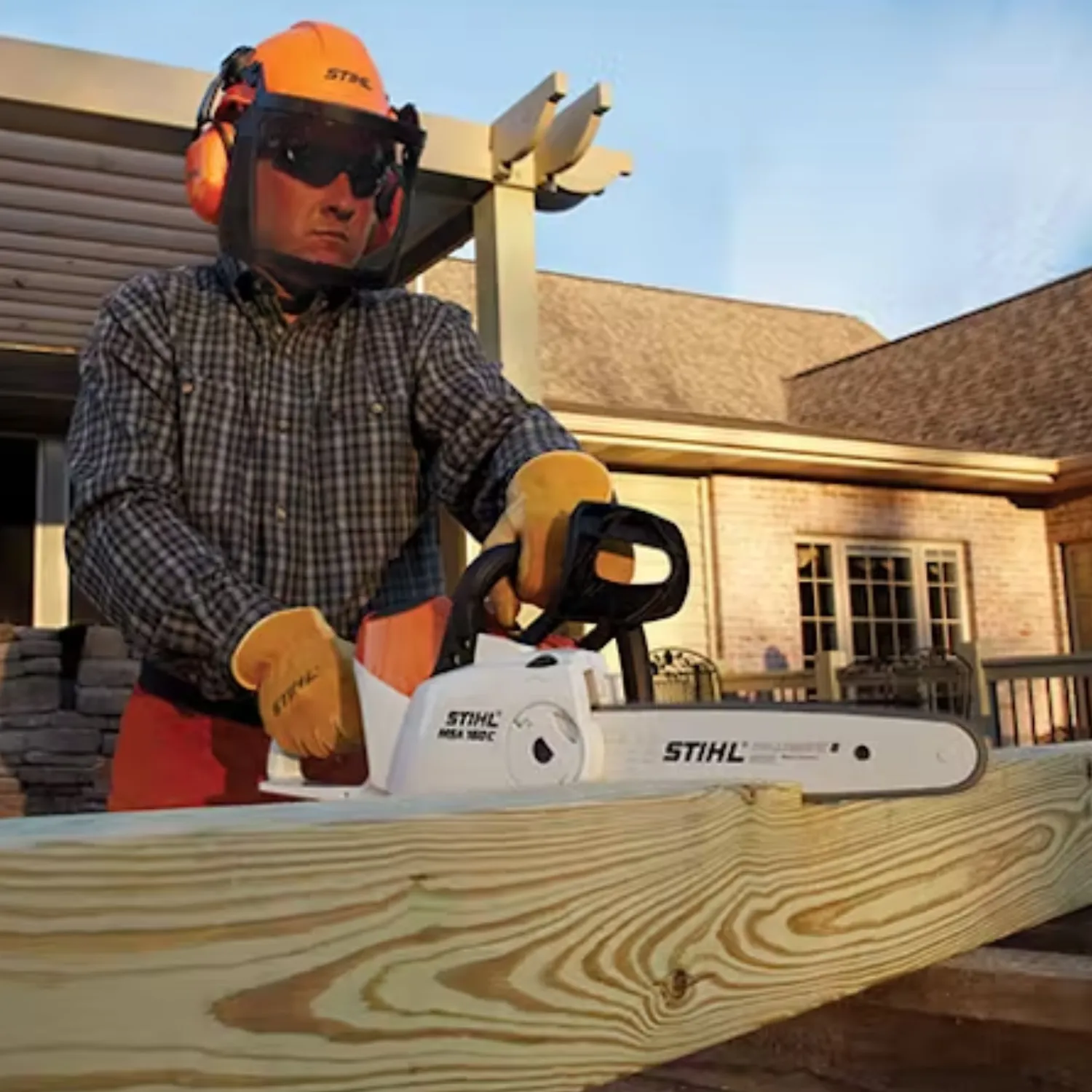 STIHL MSA 160 C-BQ Battery Powered Chainsaw with Quickstop