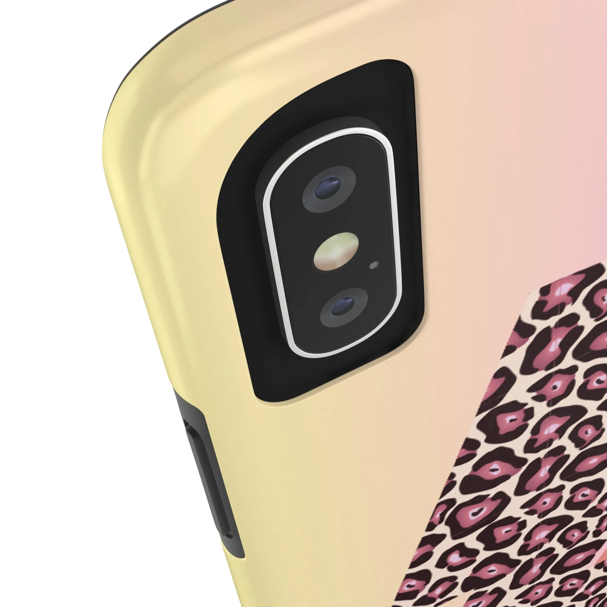 Stylish Pink Leopard Lightning Bolt Cell Phone Cover: Fashion Meets Protection